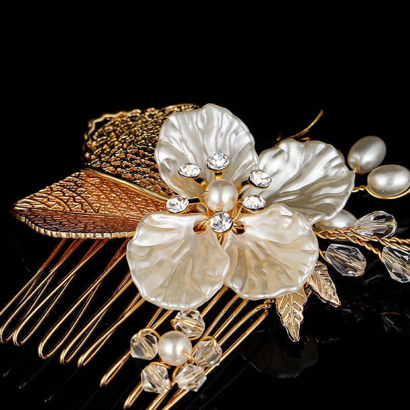 Elegant Pearl & Crystal Floral Bridal Comb