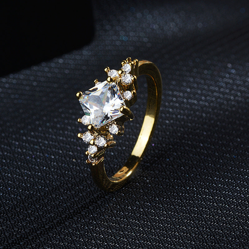 Gold Engagement Tail Ring